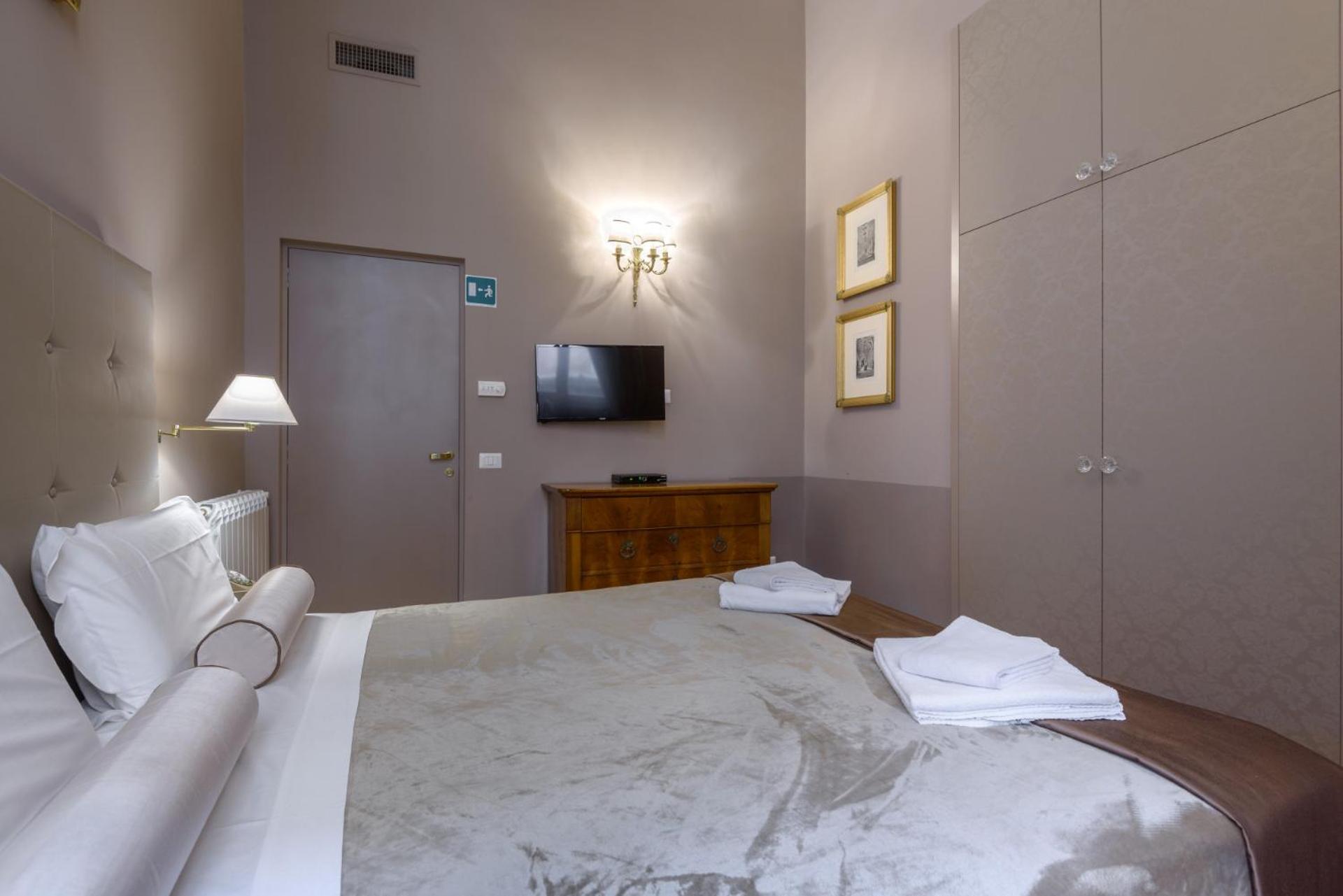 Navona New Exclusive